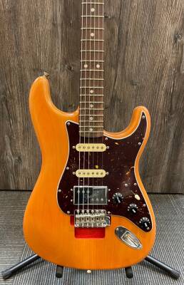 Store Special Product - Fender - Michael Landau Coma Stratocaster, Rosewood Fingerboard - Coma Red